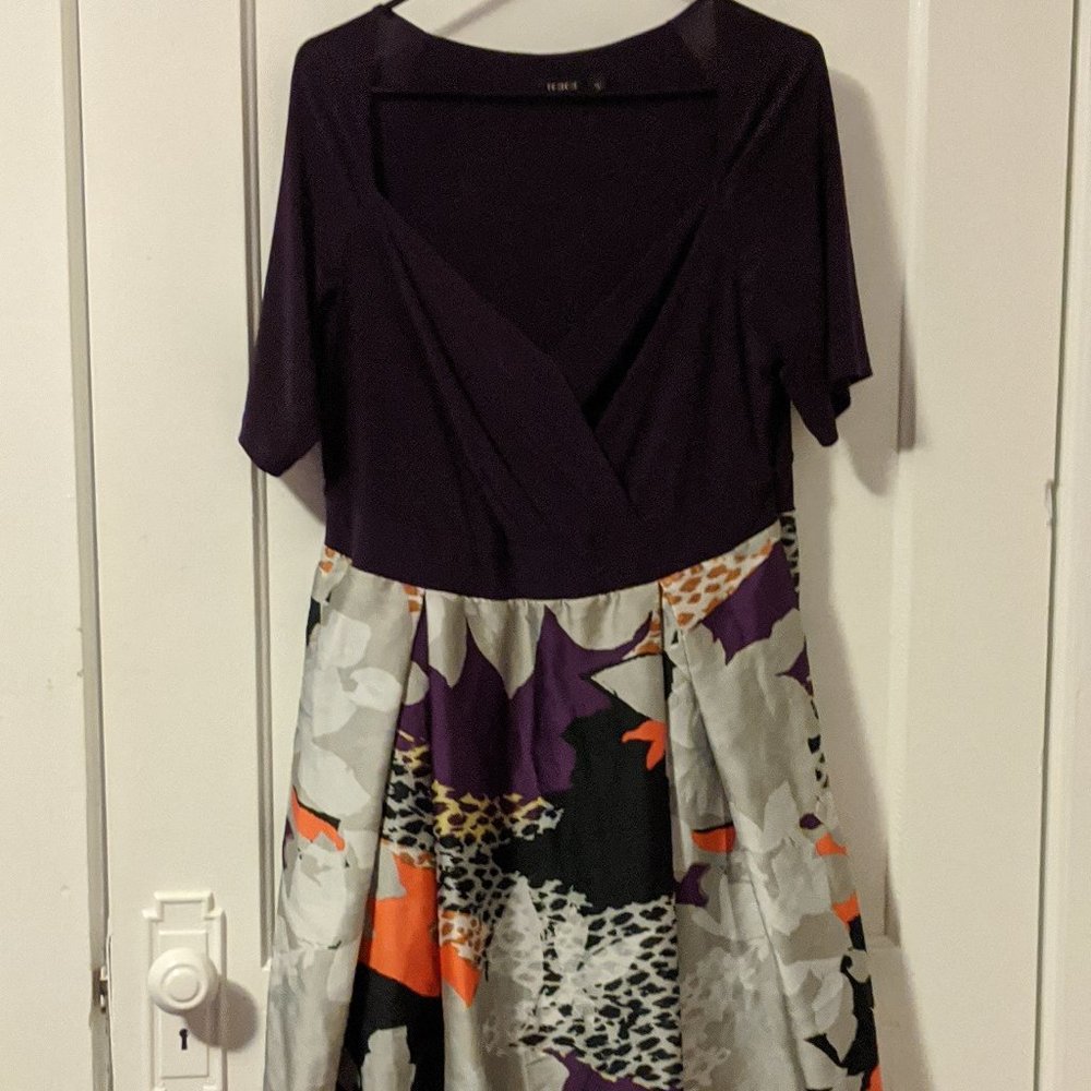 Size 14/16 Igigi purple and floral dress